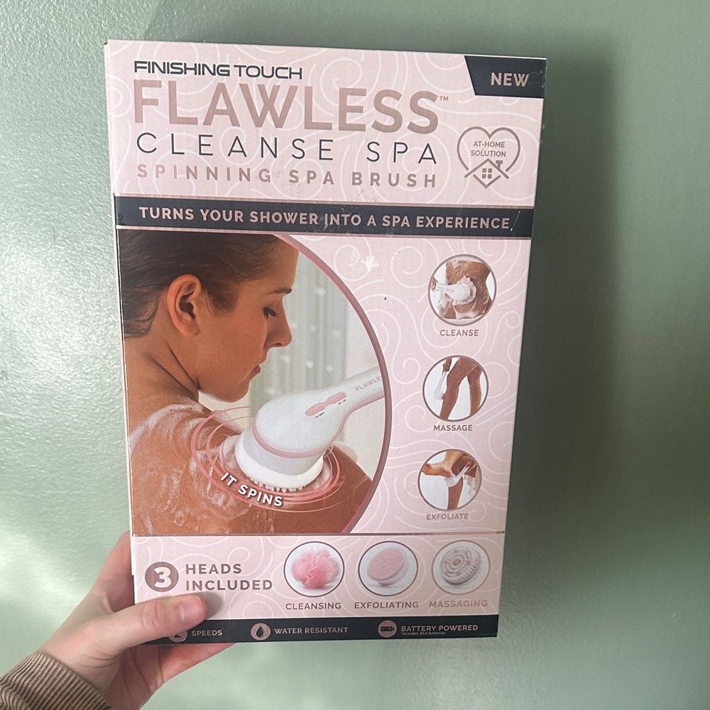 Flawless Cleanse Spa Spinning Brush - Pink